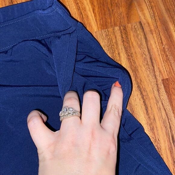 Company Ellen Tracy NWT Navy Loose and Flowy Trousers - Picture 5 of 8